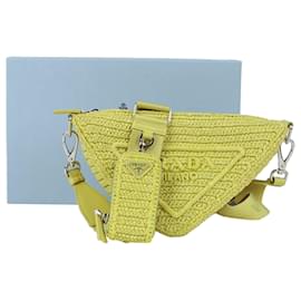 Borsa a tracolla triangolare in rafia - Prada