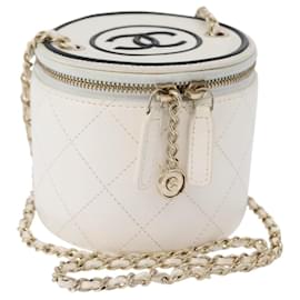 Mini Vanity Case Chanel CC con catena in agnello trapuntato