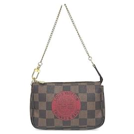 Borsa a tracolla Louis Vuitton Mini Pochette Accessoires