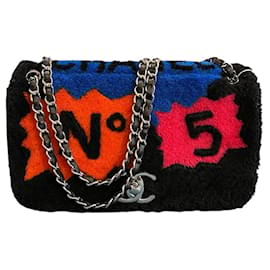 Sac flap Chanel No. 5 Pop Art 2014 en patchwork de peau de mouton et agneau