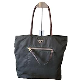 Prada Borsa Tote in Nylon Verde Scuro