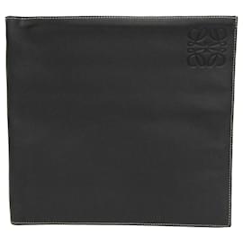 Clutch in pelle Anagram Loewe