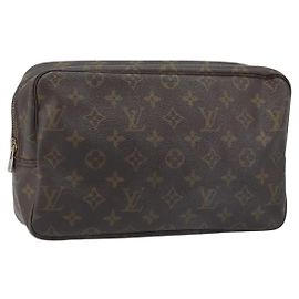 Louis Vuitton Kulturbeutel Monogram Canvas 28