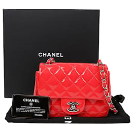 Chanel Petit Sac Classic a Spalla e Tracolla