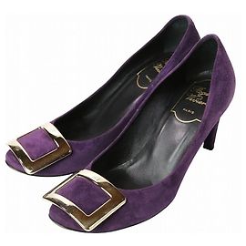 Escarpins de camurça com fivela quadrada Roger Vivier