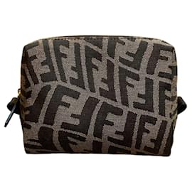 Kleine Fendi Monogram Clutch in Khaki