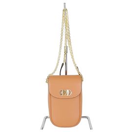Borsa a tracolla in pelle arancione MCM