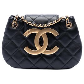 Borsa a tracolla Chanel Black Small Quilted Lambskin Giant CC Chain Compartment