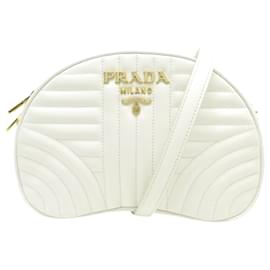 NUOBA BORSA PRADA DIAGRAMME CAMERA 1BH130 PELLE BIANCA A TRACCOLLA