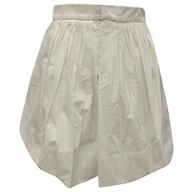 Pantaloncini a vita alta plissettati Chloé in cotone bianco