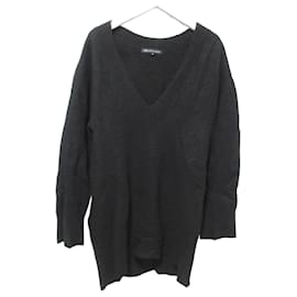 Autre Marque 23ku Pullover aus gewalkter Wolle mit tiefem V-Ausschnitt