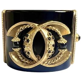 Seltenes Chanel 16A Paris Seoul Black Pearl Gold Statement Armreif