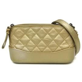 Clutch Chanel Gabrielle Double Zip con Catena in Pelle di Vitello Trapuntata Invecchiata