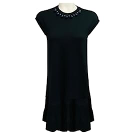 Vestido de punto de lana negro Louis Vuitton con cuello de joya y mangas cortas