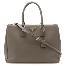 Borsa Galleria Medium in pelle Saffiano Prada