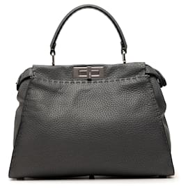 Fendi Peekaboo Iconic Satchel aus grauem Kalbsleder, Größe Medium