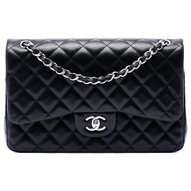 Chanel Black Jumbo Classic Lambskin Double Flap