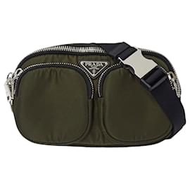 Borsa in nylon kaki Prada
