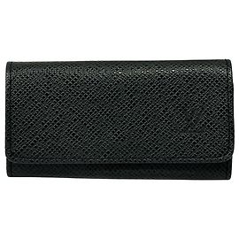 Porta llaves de cuero Taiga Louis Vuitton