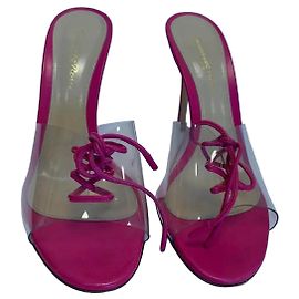 Sandali Gianvito Rossi in pelle rosa e PVC