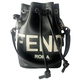 Fendi Mon Trésor Mini Borsa a Secchiello in Pelle