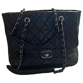Borsa Chanel in pelle trapuntata nera