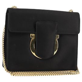 Borsa a Spalla Salvatore Ferragamo Gancini in Satin Nero e Oro Auth 179087