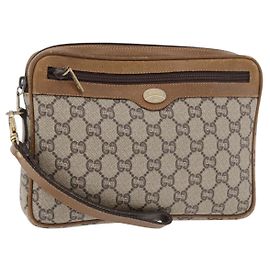 Clutch GUCCI GG Plus Supreme in PVC Beige Oro Auth 180134