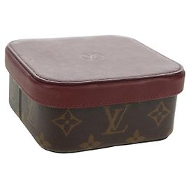 LOUIS VUITTON Monogram Boite Camille MM Jewelry Box Bordeaux GI0019 Auth 179587V