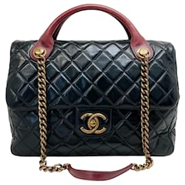 Borsa Chanel Paris Edinburgh in pelle di vitello liscio nero Castle Rock Flap