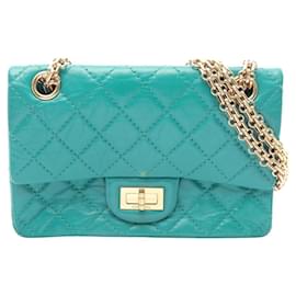Borsa a tracolla Chanel 2.55 in pelle di vitello verde