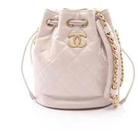 Borsa a secchiello Matelassé Chanel