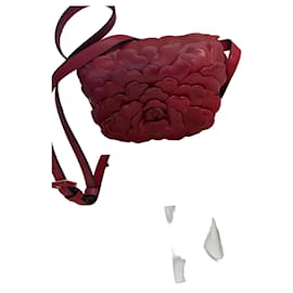 Valentino Garavani Sac à bandoulière 03 Rose Edition Atelier Cuir Rouge