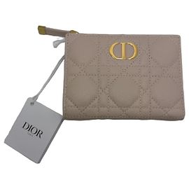 Cartera Dior Caro en piel de cordero rosa