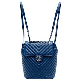 Zaino Chanel Blue Small Chevron Calfskin Urban Spirit