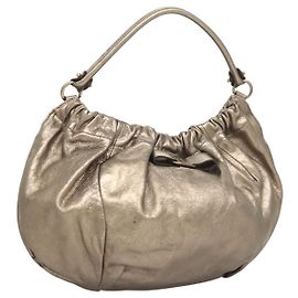 Salvatore Ferragamo Vala Leather