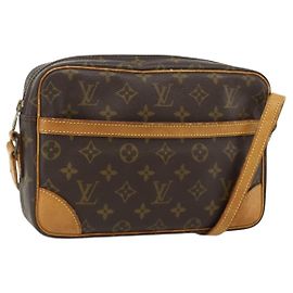 Louis Vuitton Trocadero Monogram Canvas 27
