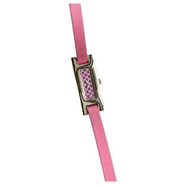 Gucci 3900 L Armbanduhr Rosa Leder