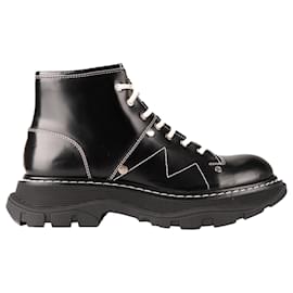 Alexander McQueen Tread Slick Schnürstiefel aus schwarzem Leder für Damen EU 38.5