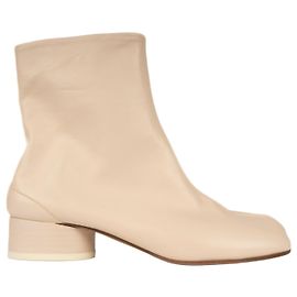Maison Martin Margiela Stivaletti Tabi Maison Margiela in pelle beige da donna EU 37