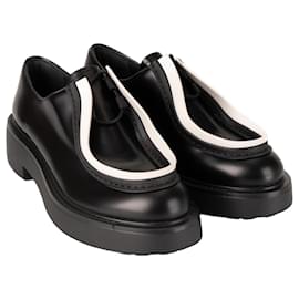 Sneaker con lacci in pelle spazzolata Diapason Prada Nero Bianco Donna EU 37