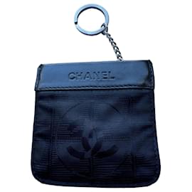 Chanel Portafoglio in tela nera con logo CC