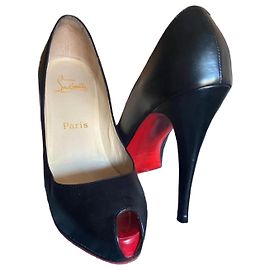 Christian Louboutin Décolleté Minibout Zep