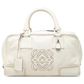 LOEWE Amazona 28 in pelle bianca traforata con cuciture