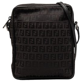 Fendi Borsa a tracolla in tela Zucchino nera