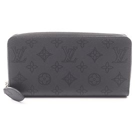 Cartera Zippy Louis Vuitton en cuero negro