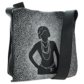 Borsa a Spalla CHANEL Coco Mademoiselle in Pelle Nera con CC Argentato Autentica 178522SAM