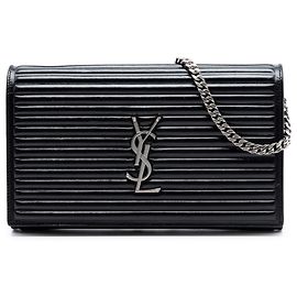 Borsa a tracolla Kate monogramma in pelle di vitello trapuntata nera di medie dimensioni di Saint Laurent
