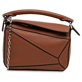 Sac Nano Puzzle en cuir de veau marron LOEWE
