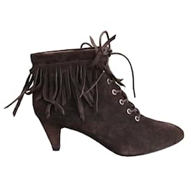 Botines Maje de ante marrón con flecos p 39